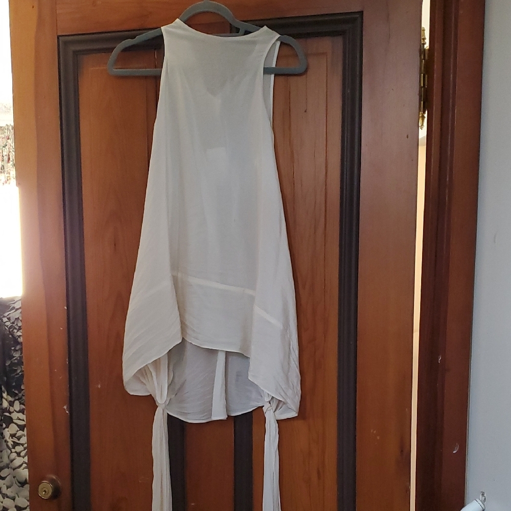 Maticevski Elegant White Sleeveless Elongated Top with Ties